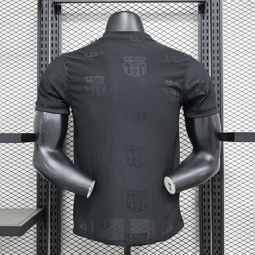 FC Barcelona 2025-2026 special edition player Secondary image