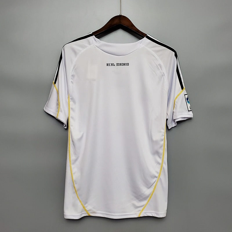 Retro Real Madrid 2009-2010 home Secondary image