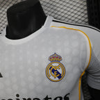 Real Madrid 2025-2026 home player