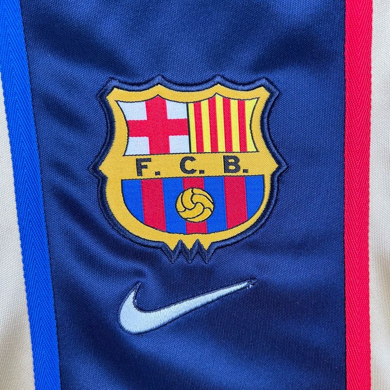 Retro FC Barcelona 2001-2002 away
