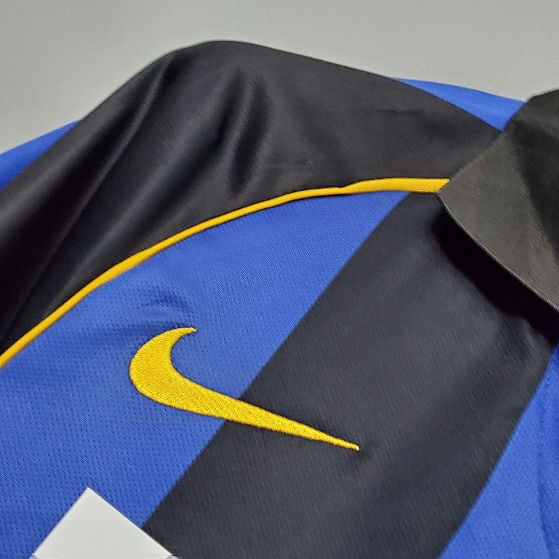 Retro Inter Milano 2001-2002 home