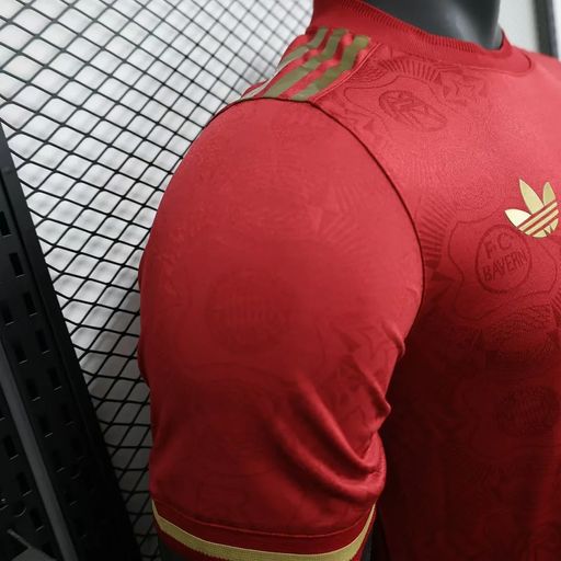 Bayern München 2025-2026 125th Anniversary player red
