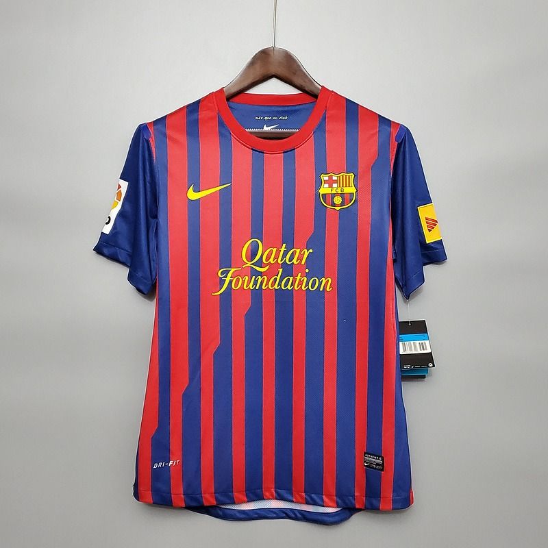 Retro FC Barcelona 2011-2012 home Main image