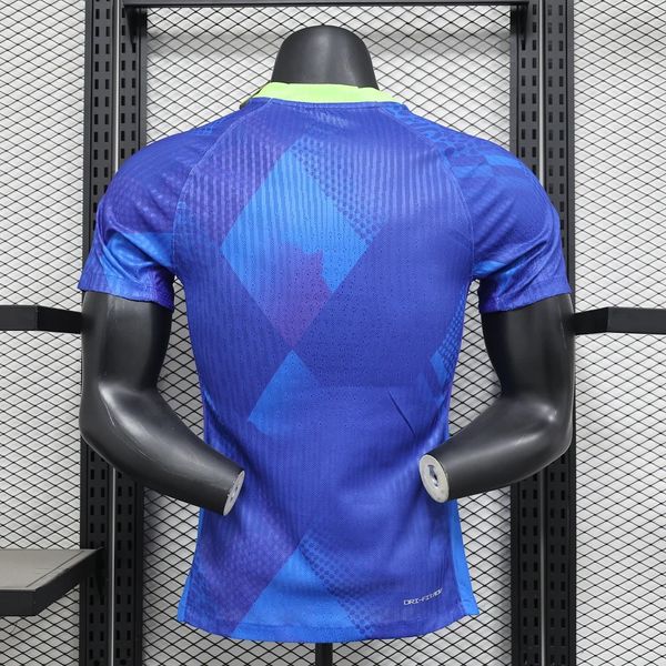Brazil 2025-2026 away player Image secondaire du produit