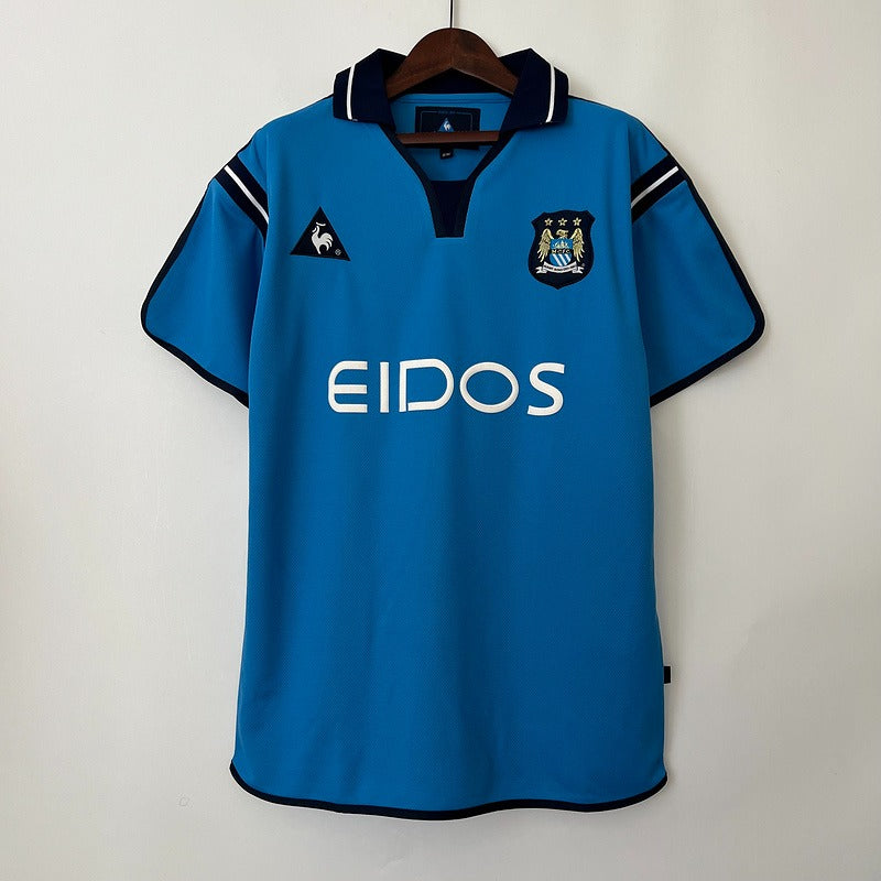 Retro Manchester City 2001-2002 home Main image