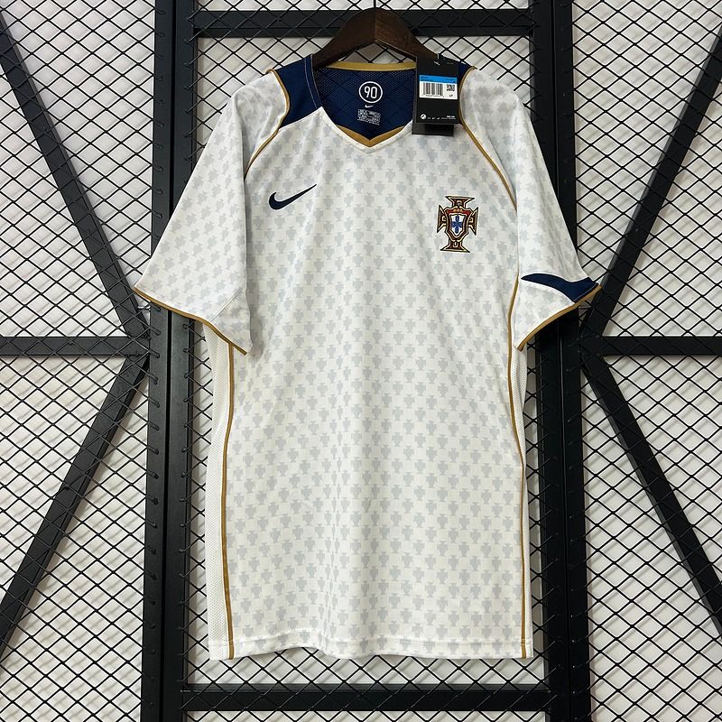 Retro Portugal 2004 away Main image