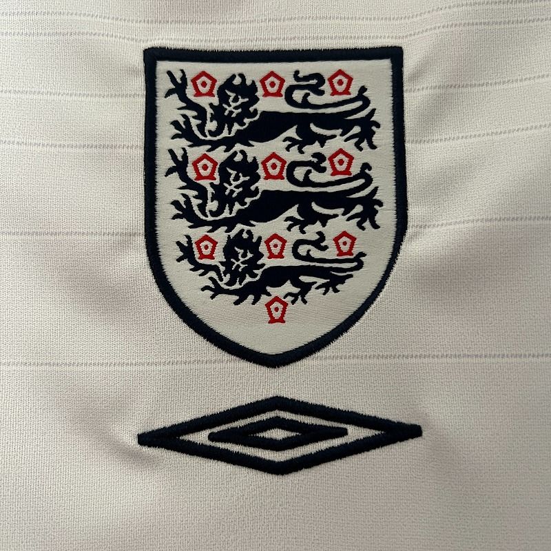 Retro England national 2004 home