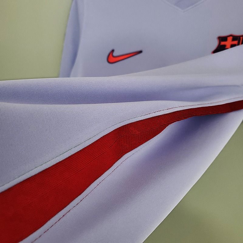 Retro FC Barcelona 2021-2022 away