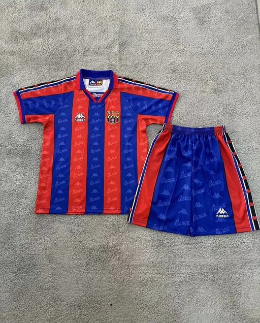Retro Kids FC Barcelona 1996-1997 home Main image
