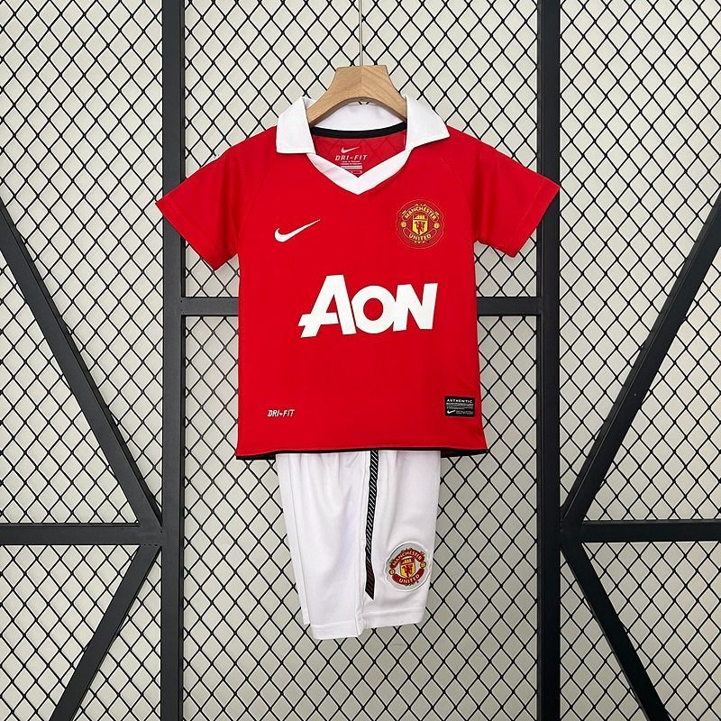 Retro Kids Manchester United 2010-2011 home Main image