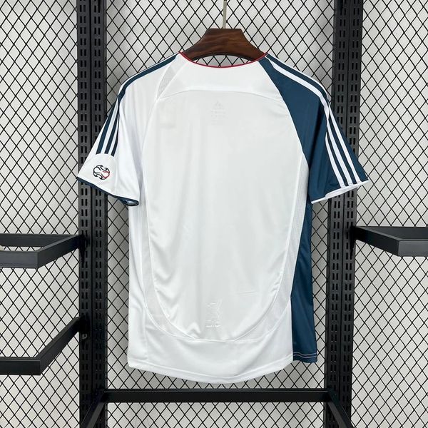 Retro Liverpool FC 2006-2007 away