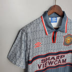 Retro Manchester United 1995-1996 away