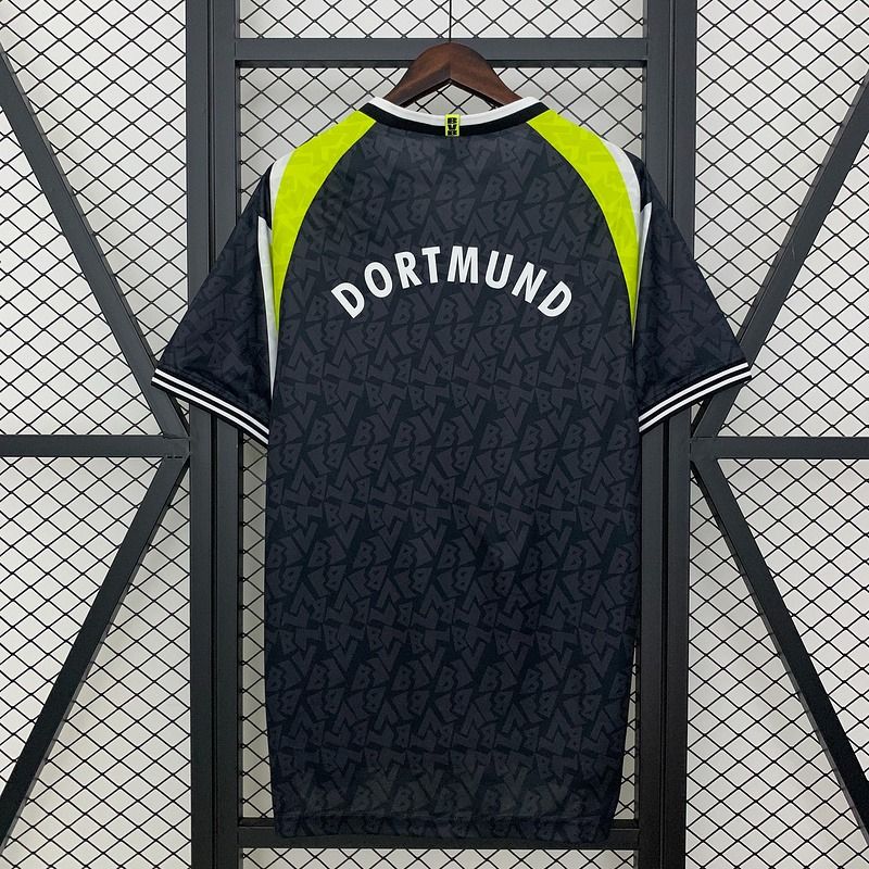 Retro BVB Dortmund 1995-1996 away Secondary image