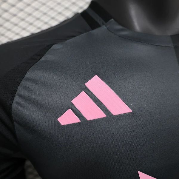 Inter Miami FC 2025-2026 away player