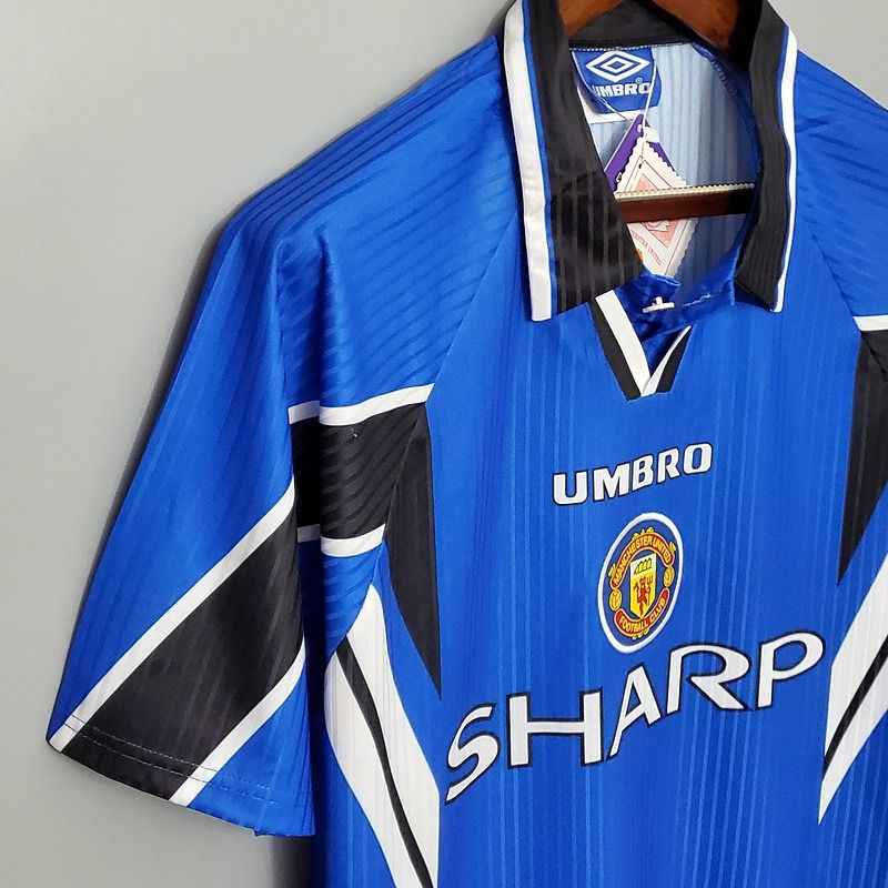 Retro Manchester United 1996-1997 second away