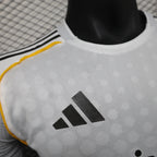 Real Madrid 2025-2026 home player