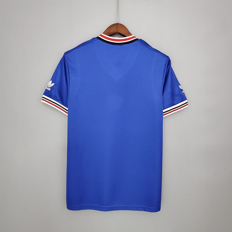 Retro Manchester United 1985-1986 away