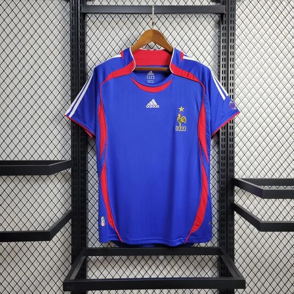 Retro France 2006 home Main image