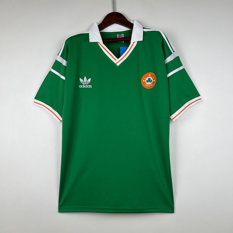 Retro Ireland 1988-1990 home