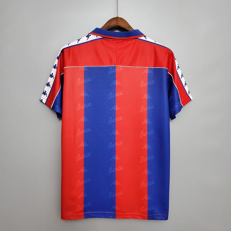 Retro FC Barcelona 1992-1995 home Secondary image