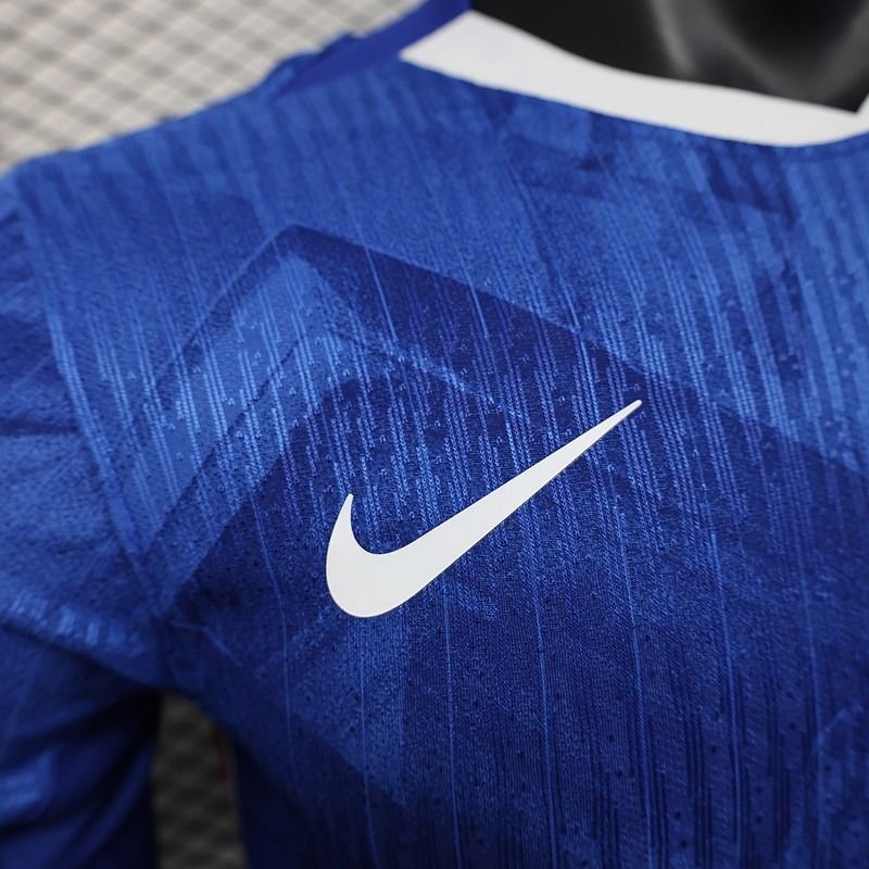 Chelsea FC 2025-2026 home player