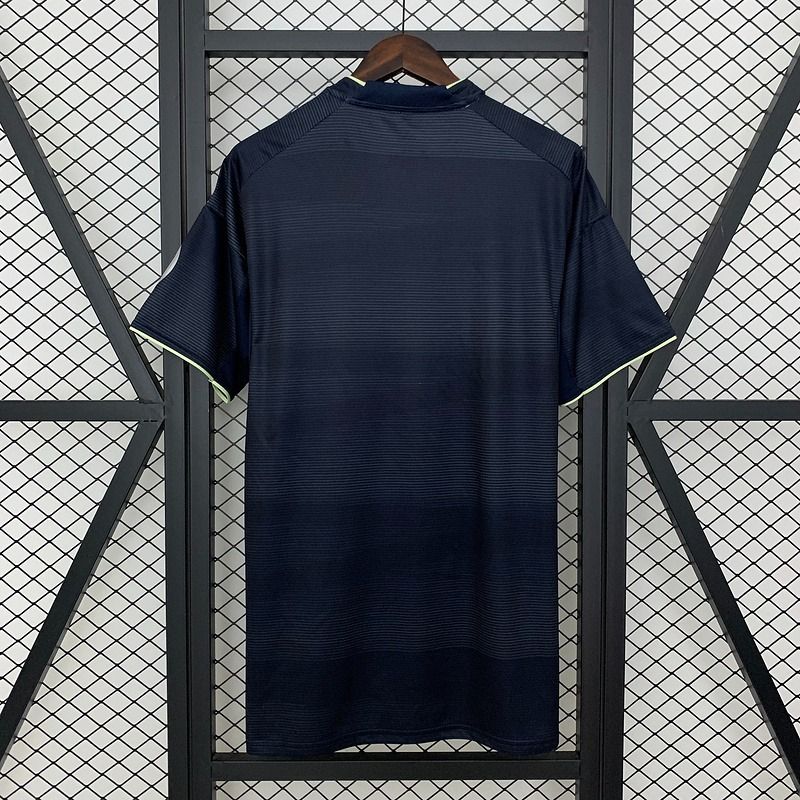 Real Madrid 2025-2026 away Secondary image