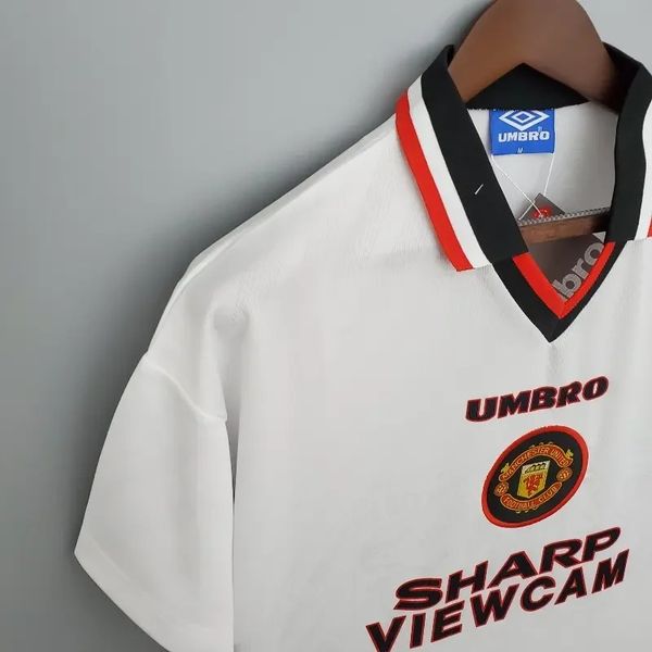 Retro Manchester United 1996-1997 away