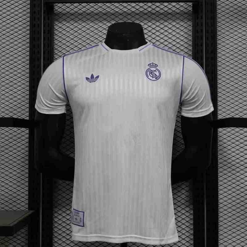 Real Madrid 2025-2026 special edition player