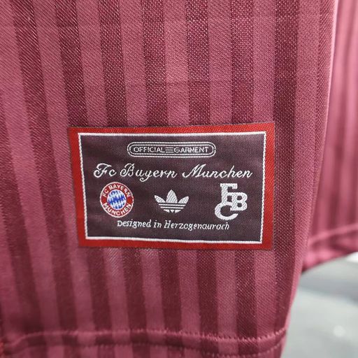 Bayern München 2025-2026 125th Anniversary player