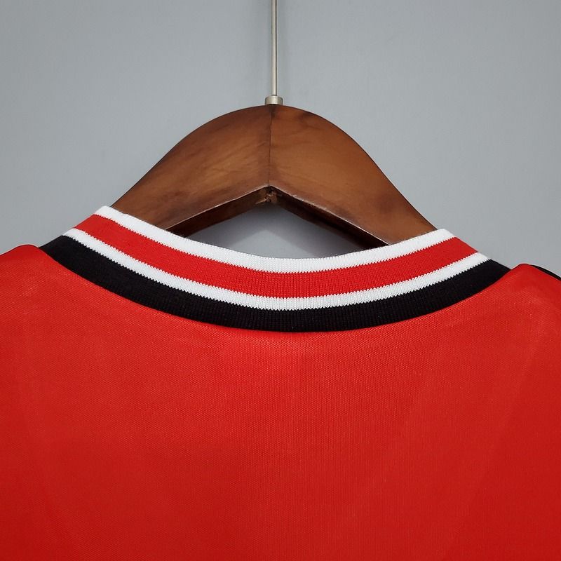 Retro Manchester United 1985-1986 home