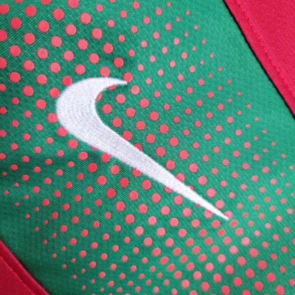 Retro Portugal national 2010 home