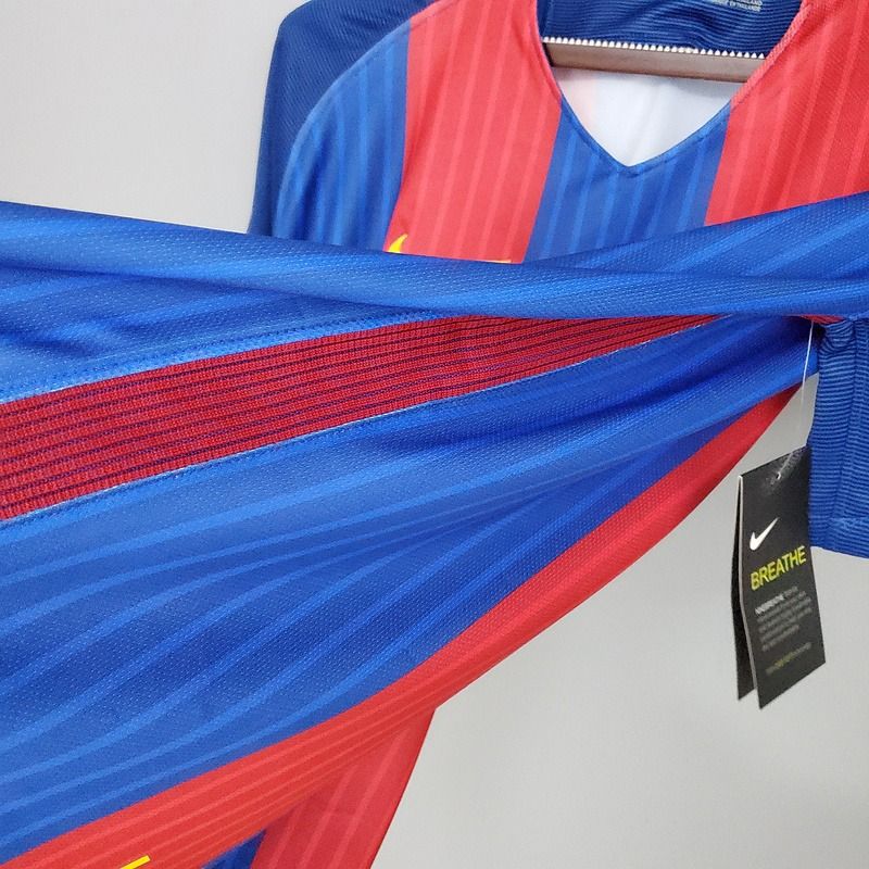 Retro FC Barcelona 2016-2017 home