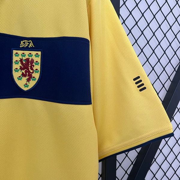 Retro Scotland national 2002 away
