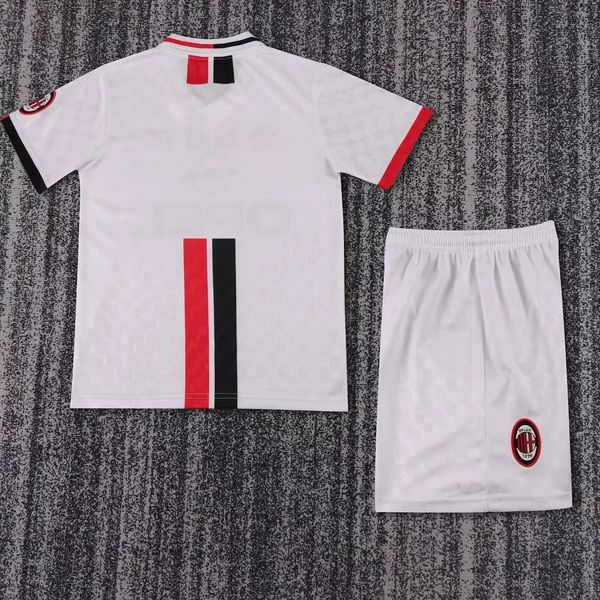 Retro Kids AC Milan 1996-1997 away Secondary image