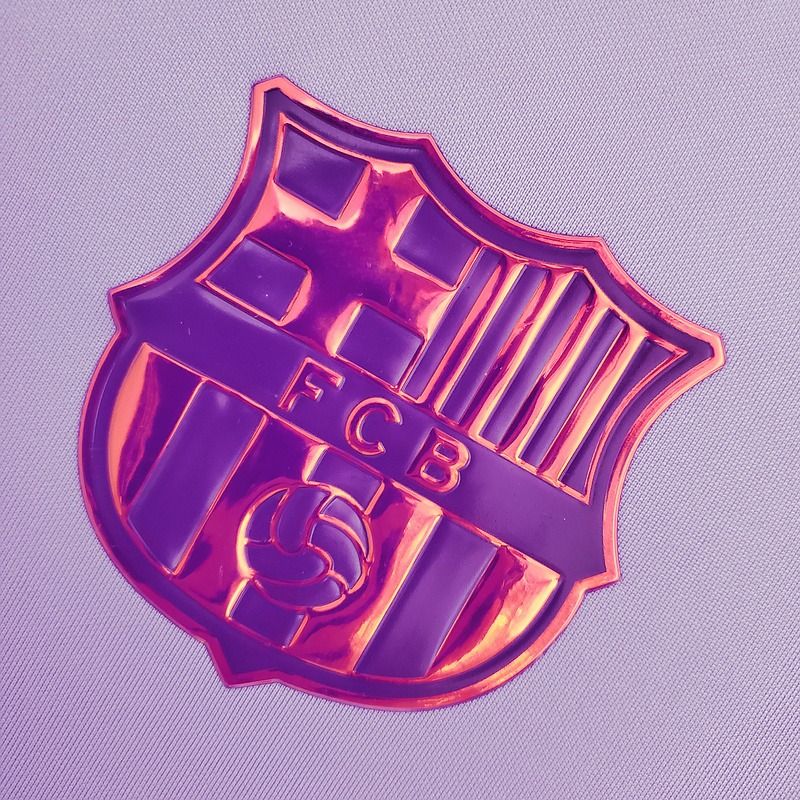 Retro FC Barcelona 2021-2022 away