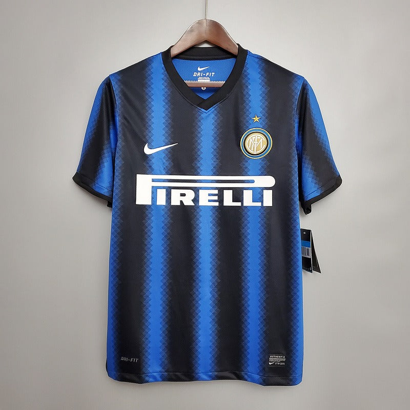 Retro Inter Milan 2010-2011 home Main image