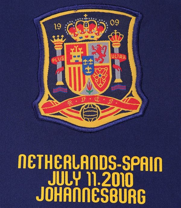 Retro Kids Spain national 2010 away