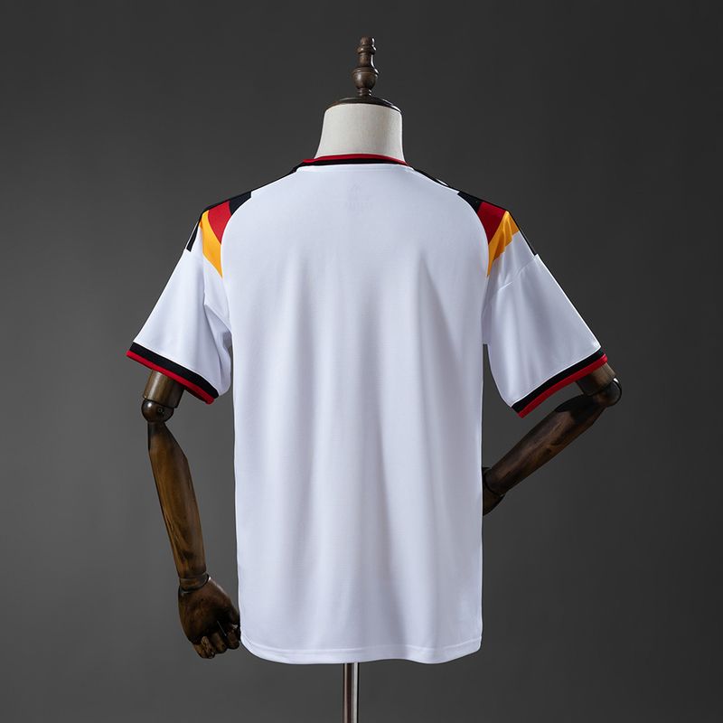 Allemagne 2026 domicile Supporter Secondary image