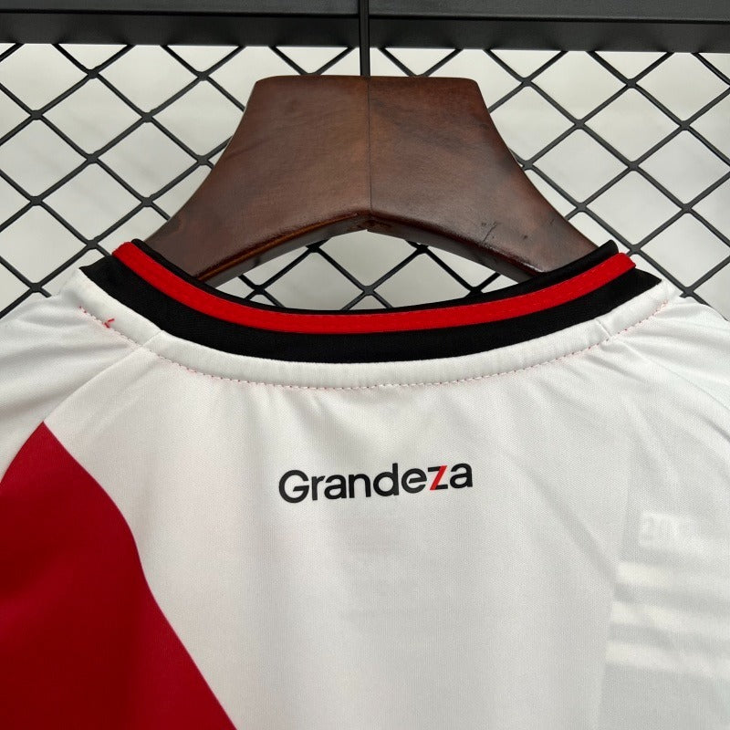 Kids River Plate 2025-2026 home