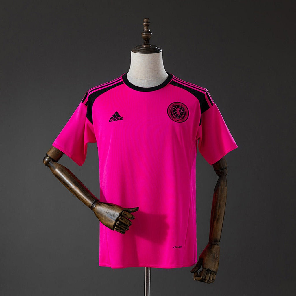 Retro Scotland  2016-2017 Away