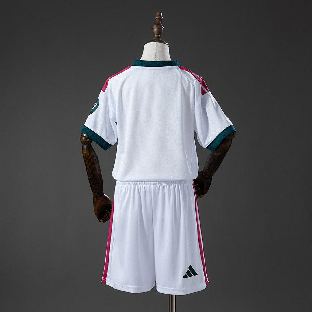 Kids Real Madrid 2026-2027 Home Secondary image