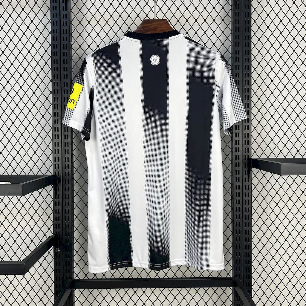 maillot Newcastle domicile