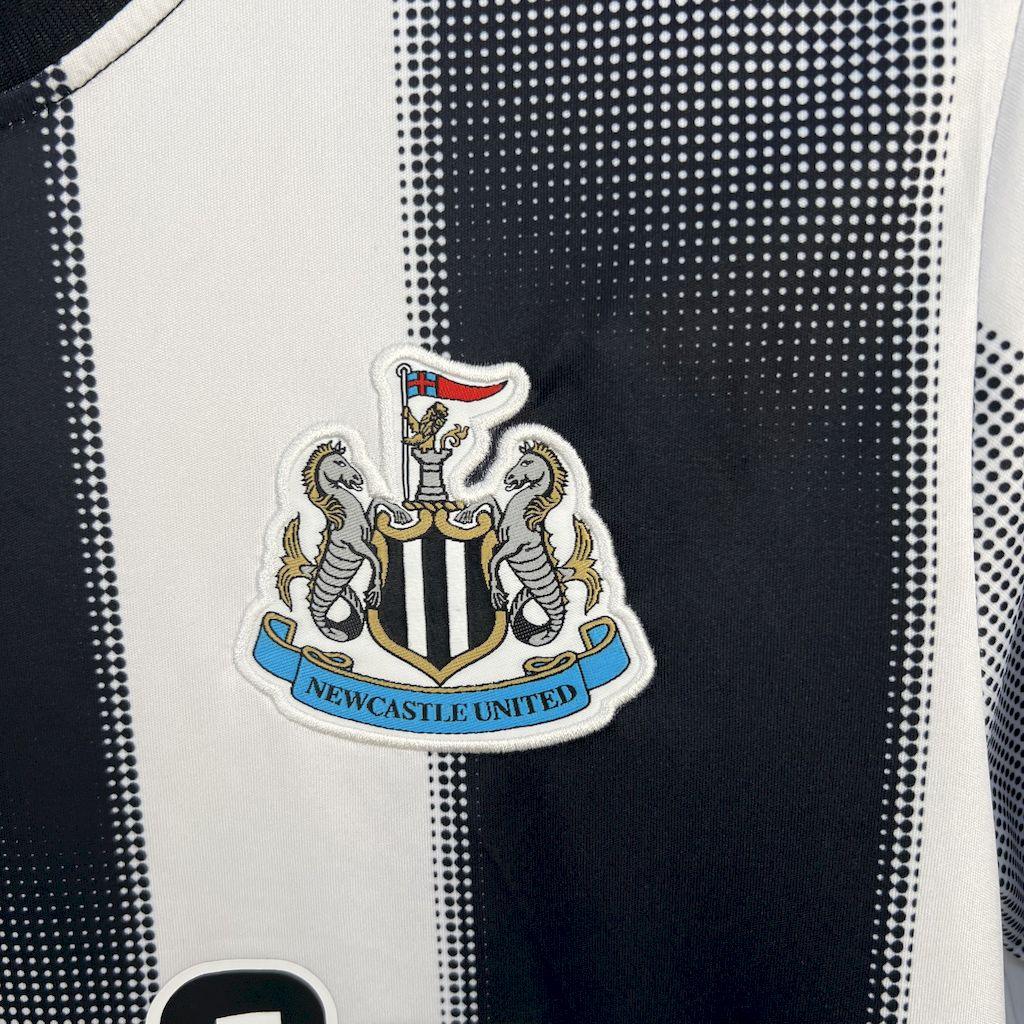 maillot Newcastle domicile