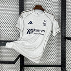 maillot Nottingham Forest extérieur