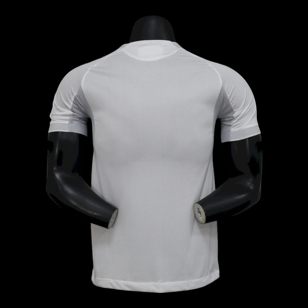 maillot real madrid domicile 2025