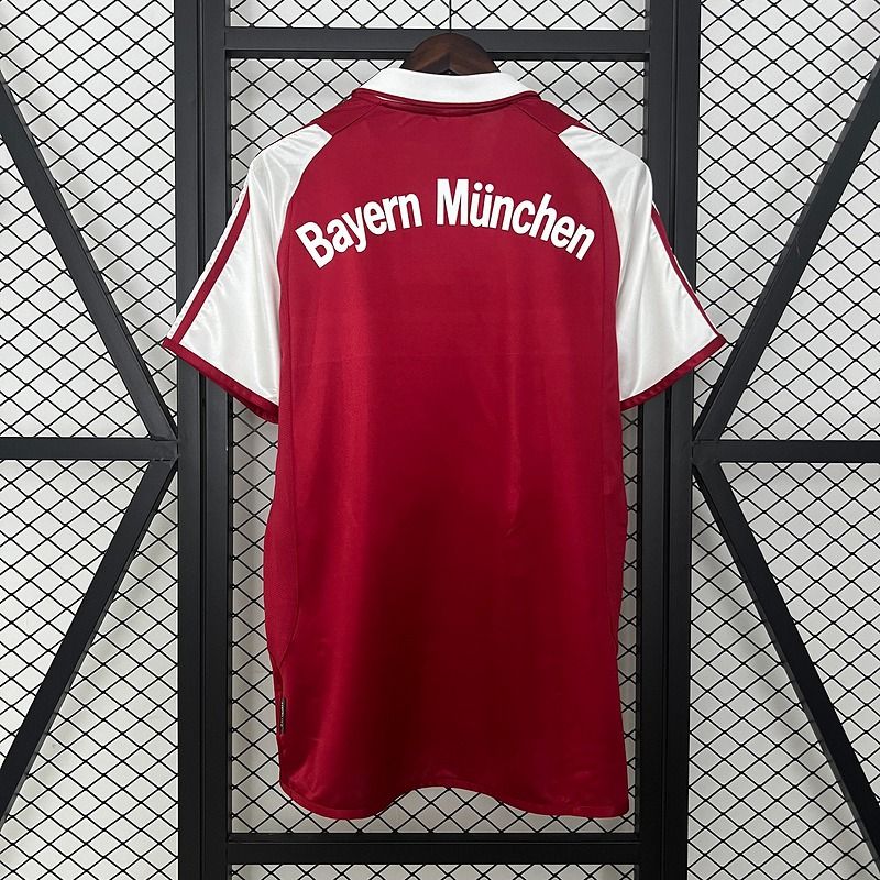 Retro Bayern Munich 2003-2004 home Secondary image