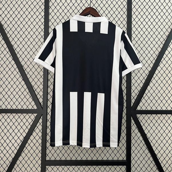 Retro Juventus 2001 - 2002 home - WCFOOTBALLSUIT
