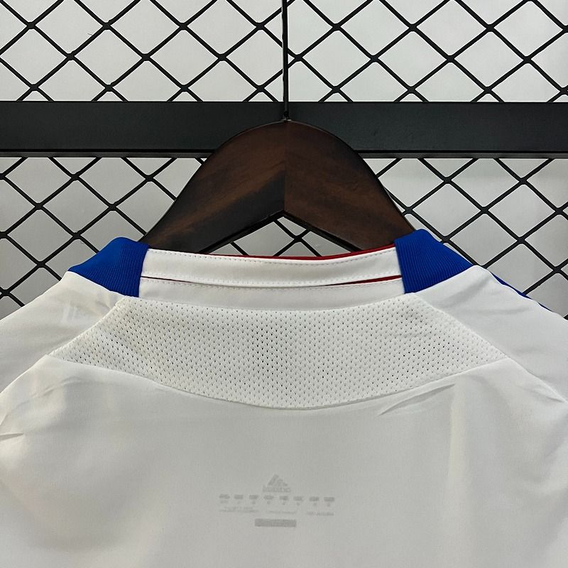 Retro Olympique Lyonnais 2010 - 2011 home - WCFOOTBALLSUIT