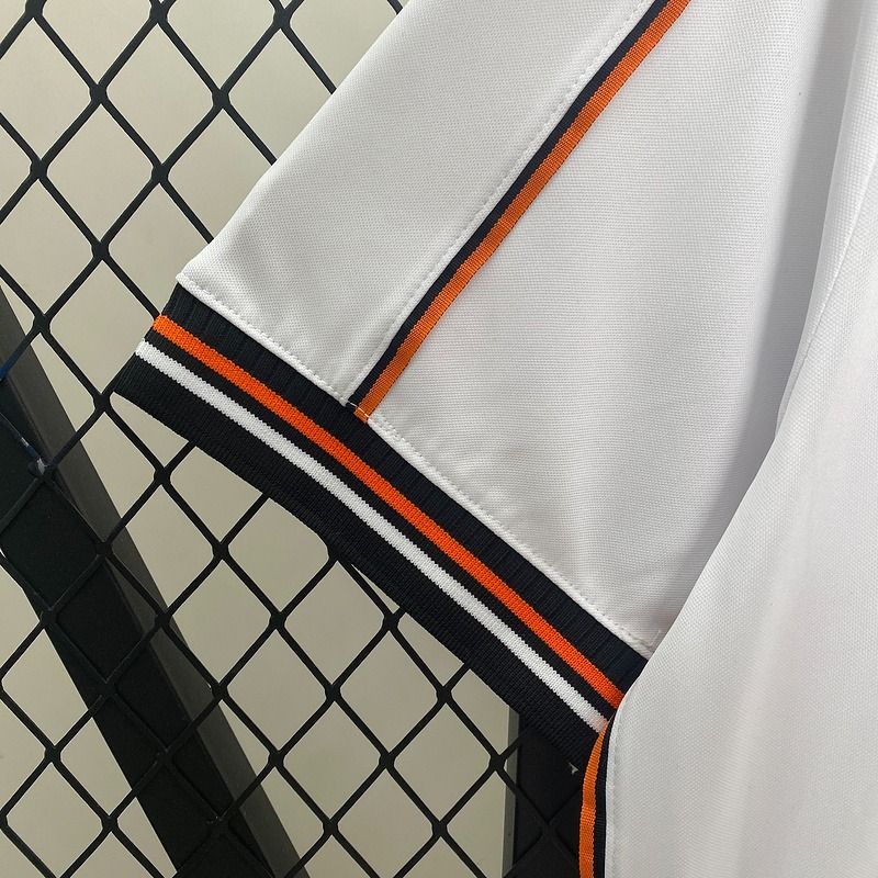 Retro Valencia CF 1999 - 2000 home - WCFOOTBALLSUIT