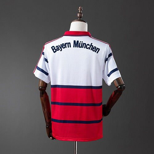 Retro Bayern Munich 1998-2000 away Secondary image